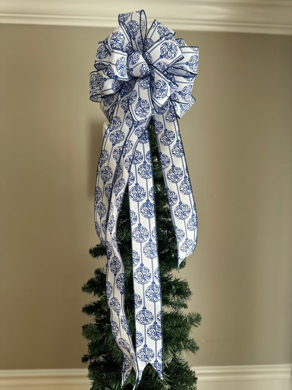 Chinoiserie Ornament Themed Tree Topper for Winter