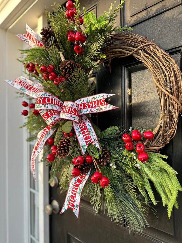 Merry Christmas Winter Wreath w Norfolk Pine