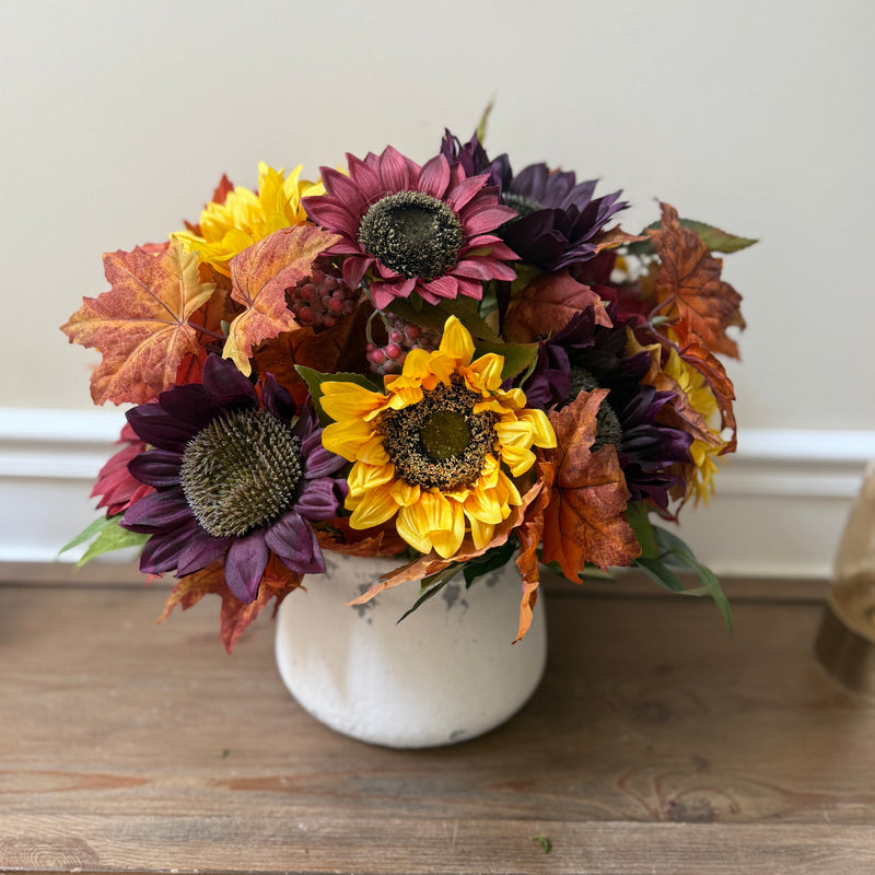 Vibrant Autumn Centerpiece – Harvest Arrangement for Fall