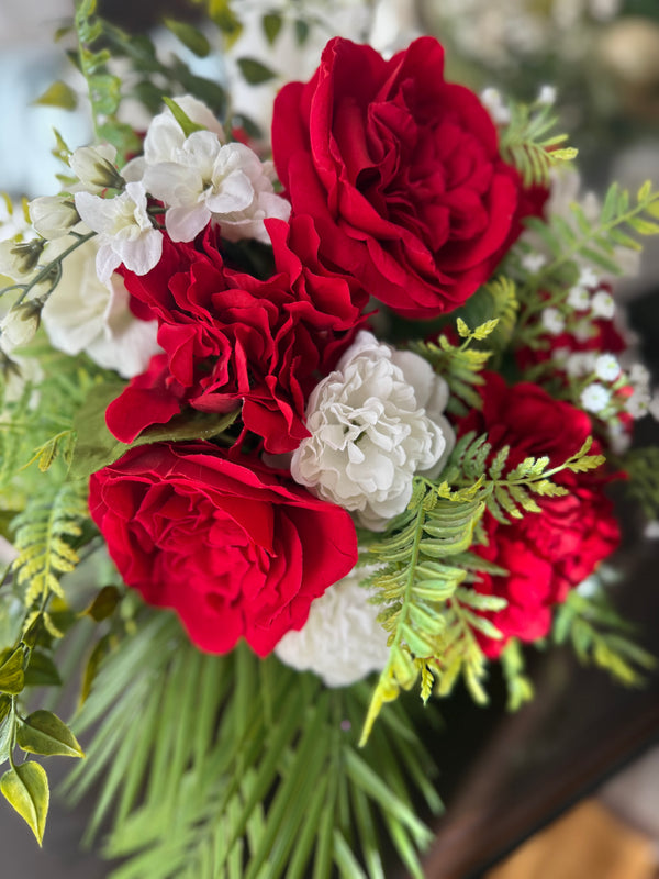 Winter Red Hydrangea and Rose Centerpiece, Floral Arrangement