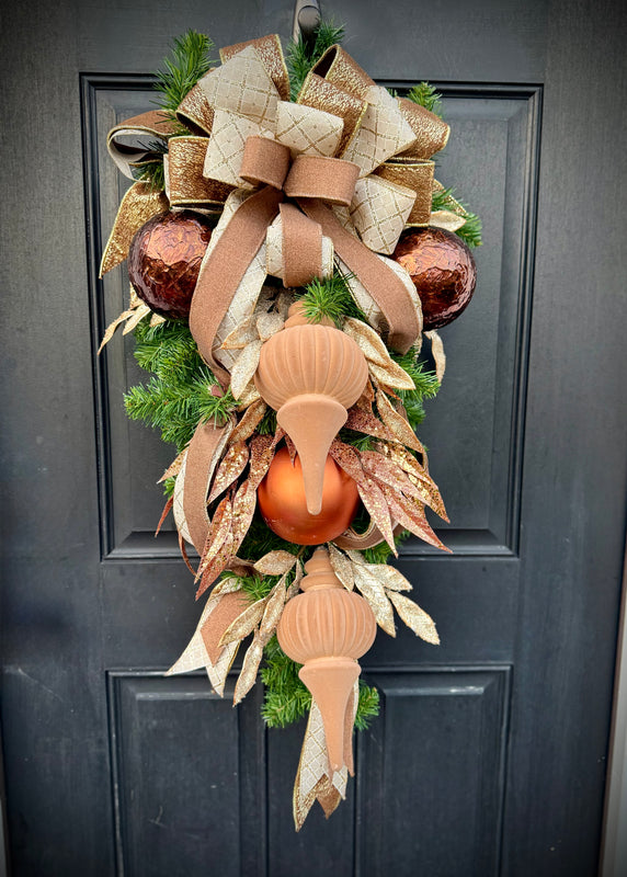 Chocolate Mousse Luxe Door Swag – Elegant Winter Décor