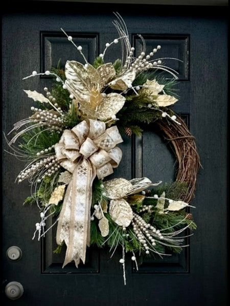 Opulent Pearl & Champagne Winter Wreath – Enchanted Vines