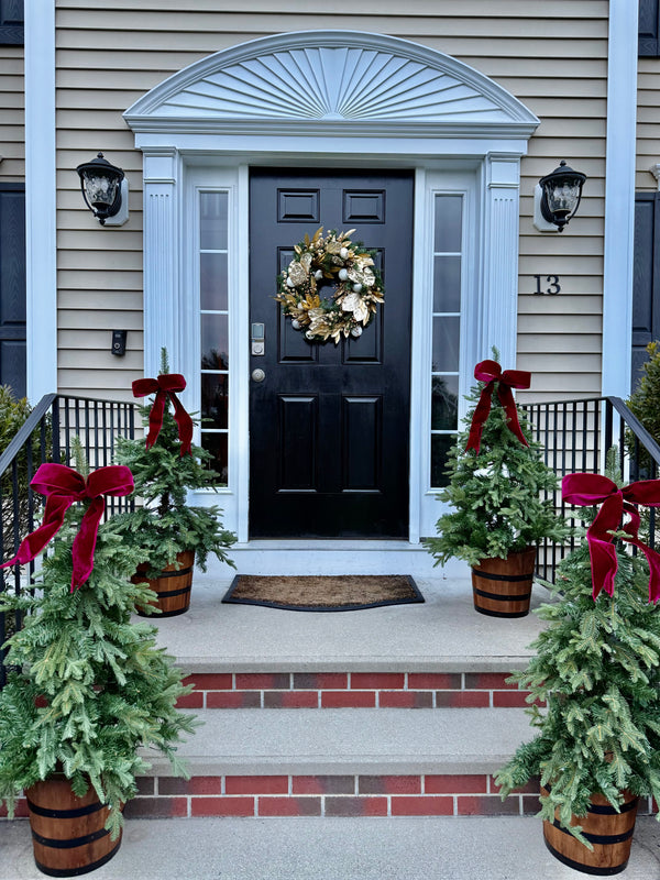 Golden Luxe Holiday Winter Wreath – Handcrafted Door Decor